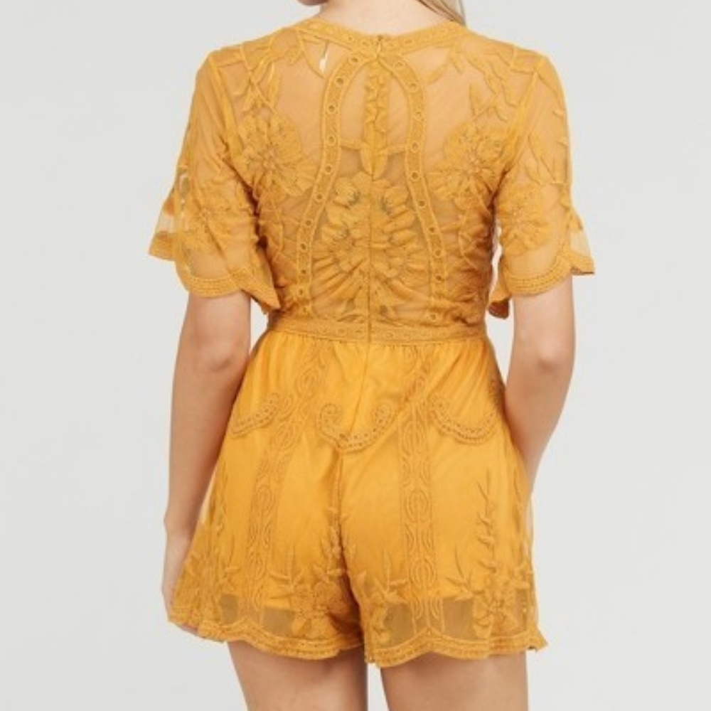 NWT Mustard Lace Romper - Picture 4 of 7